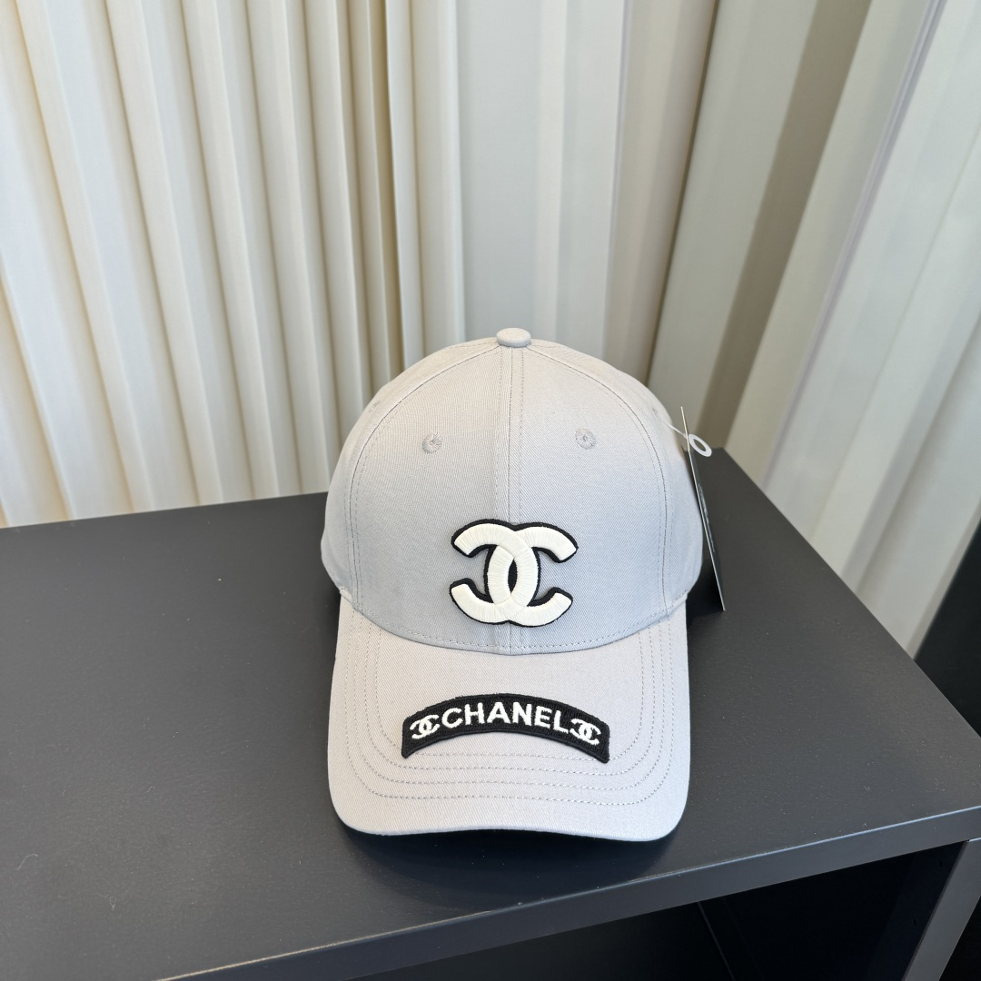 NO:949605,Chanel CHANEL new baseball cap, Xiaoxiang classic and simple, fashionable and casual design, running volume new hat, straw hat, fisherman hat, baseball cap, hat, chanel, chanel, espadrilles, hats19860909香奈儿CHANEL 新品棒球帽,小香经典简约,时尚休闲设计 跑量新品帽子草帽渔夫帽棒球帽,帽子,chanel,chanel,espadrilles,hats,hat