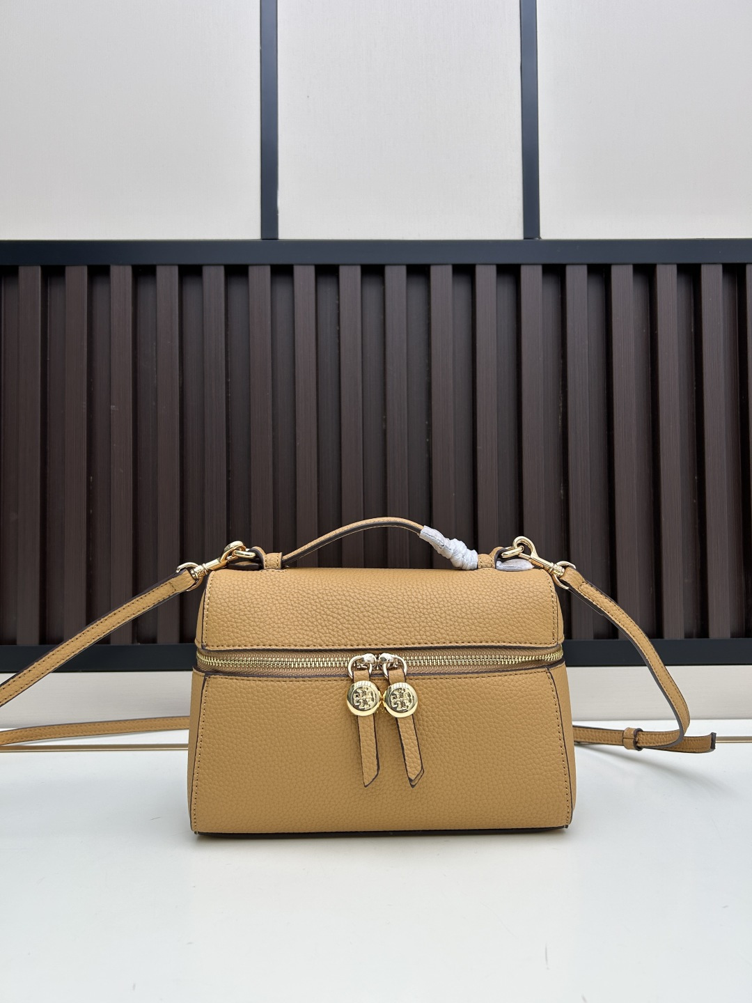 _dfr9s9kD9AgHWkmC0T9aG2CeIEzTFH66uRo0WAw