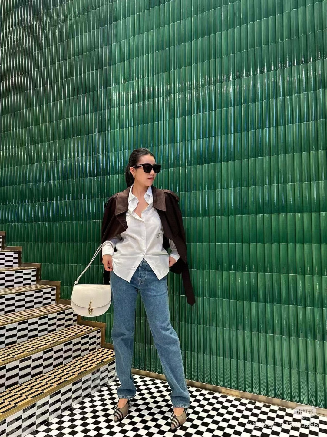 批380&yen; 配礼盒🎁，26年新款BURBERRY女士斜跨或单肩包，牛皮材料，1H8936尺寸：24 X20.5 X8 C M