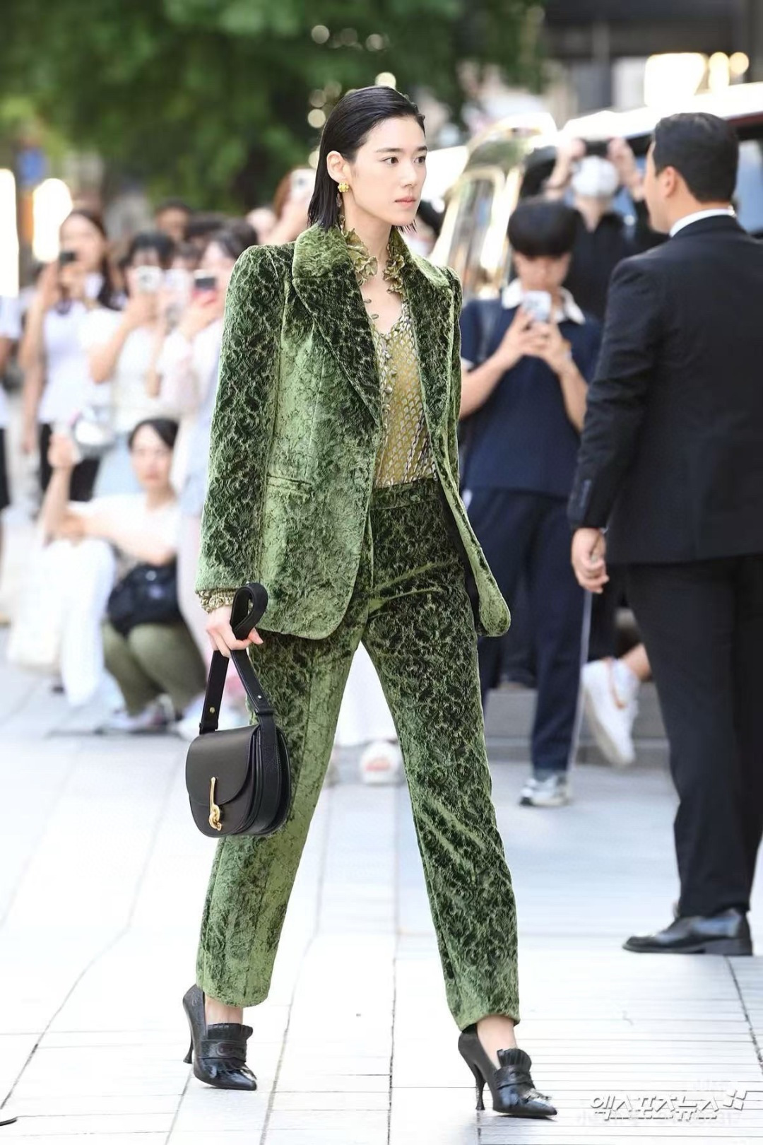 批380&yen; 配礼盒🎁，26年新款BURBERRY女士斜跨或单肩包，牛皮材料，1H8936尺寸：24 X20.5 X8 C M