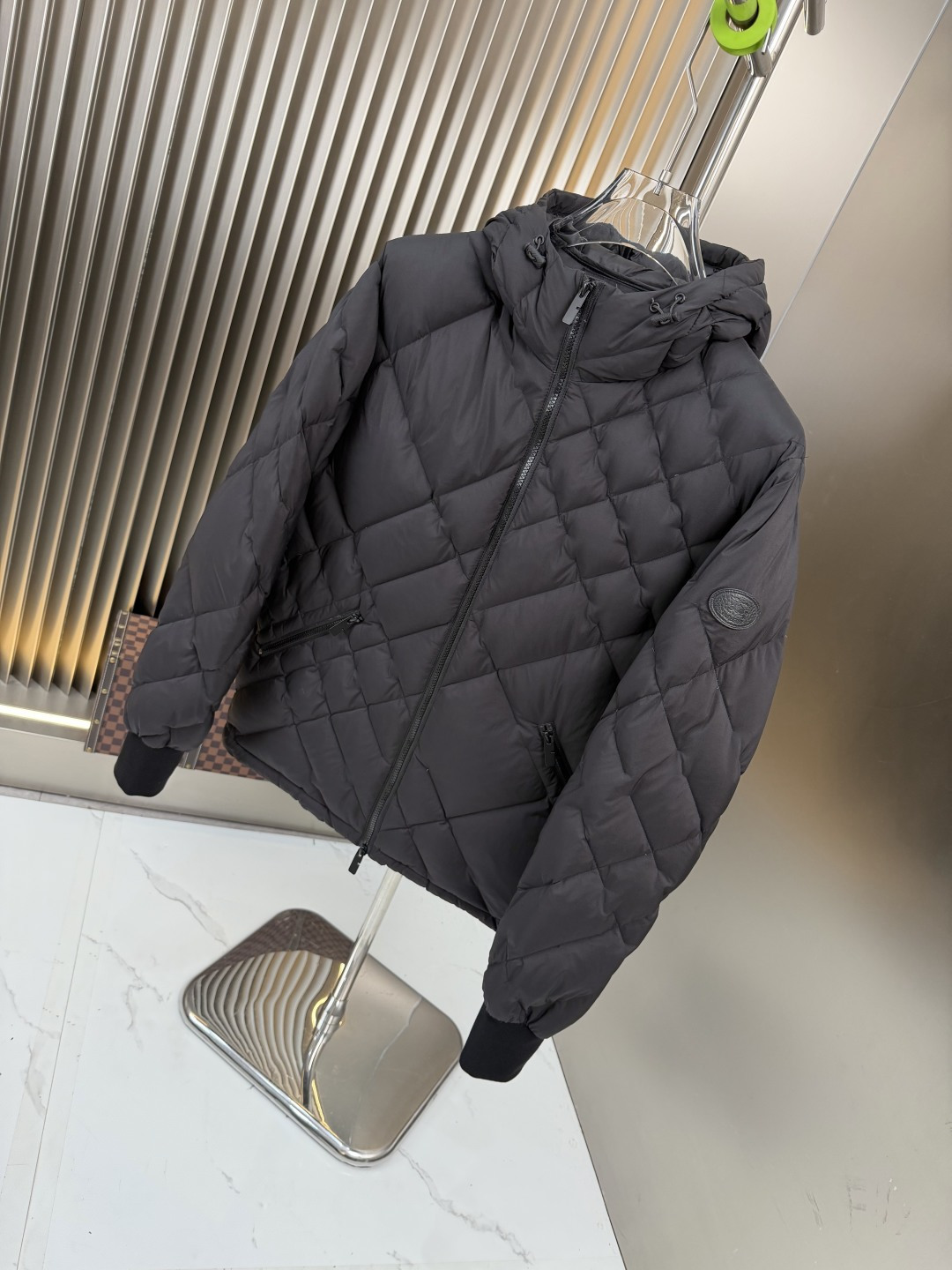 爆款🔥🔥🔥爆款2026秋冬新款🆕羽绒服 原版1:1订制五金配件全进口原版定制 欢迎专柜对比 绝对的高品质 采用顶级90白