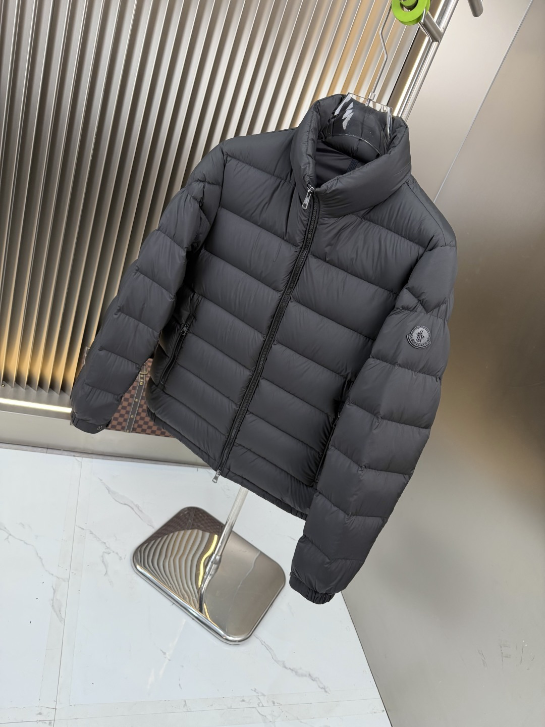 爆款🔥🔥🔥爆款2026秋冬新款🆕羽绒服 原版1:1订制五金配件全进口原版定制 欢迎专柜对比 绝对的高品质 采用顶级90白