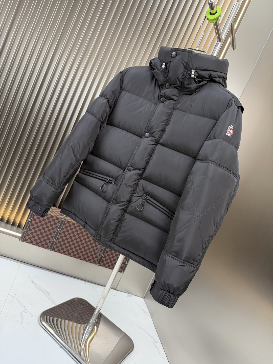 爆款🔥🔥🔥爆款2026秋冬新款🆕羽绒服 原版1:1订制五金配件全进口原版定制 欢迎专柜对比 绝对的高品质 采用顶级90白