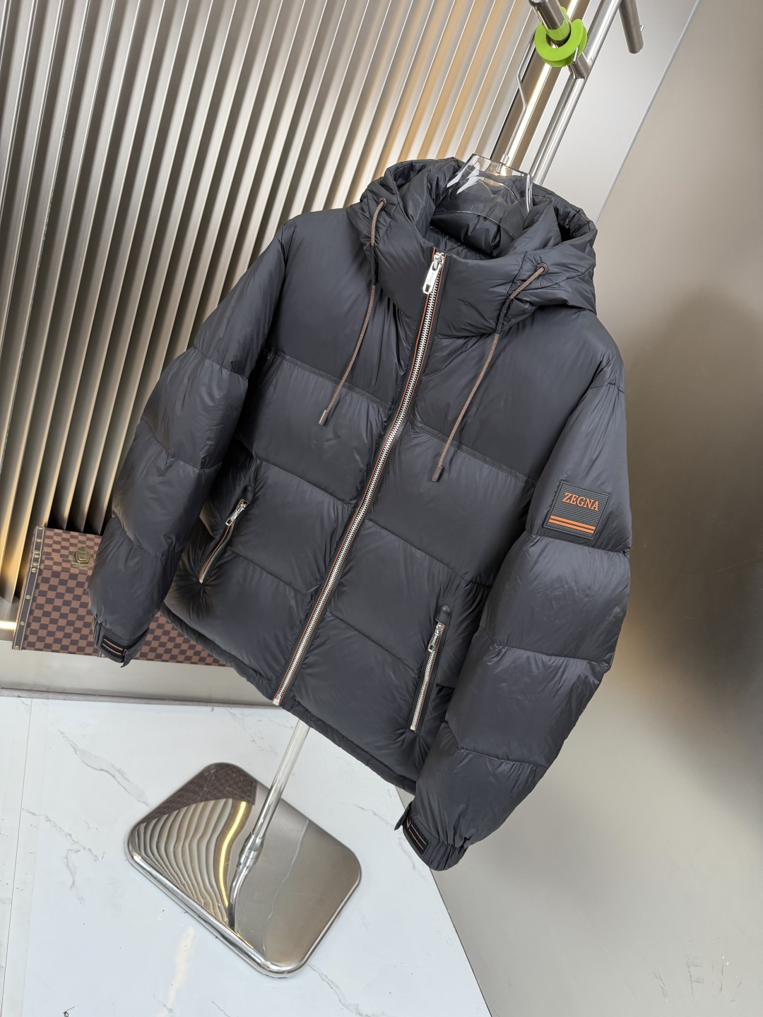 爆款🔥🔥🔥爆款2026秋冬新款🆕羽绒服 原版1:1订制五金配件全进口原版定制 欢迎专柜对比 绝对的高品质 采用顶级90白