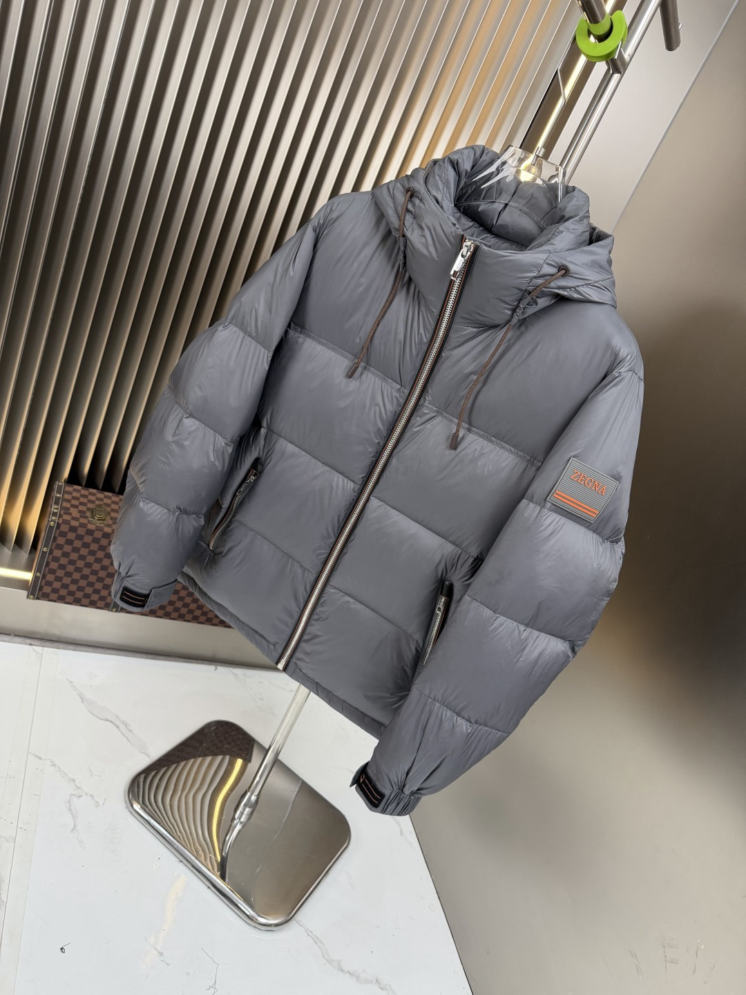 爆款🔥🔥🔥爆款2026秋冬新款🆕羽绒服 原版1:1订制五金配件全进口原版定制 欢迎专柜对比 绝对的高品质 采用顶级90白