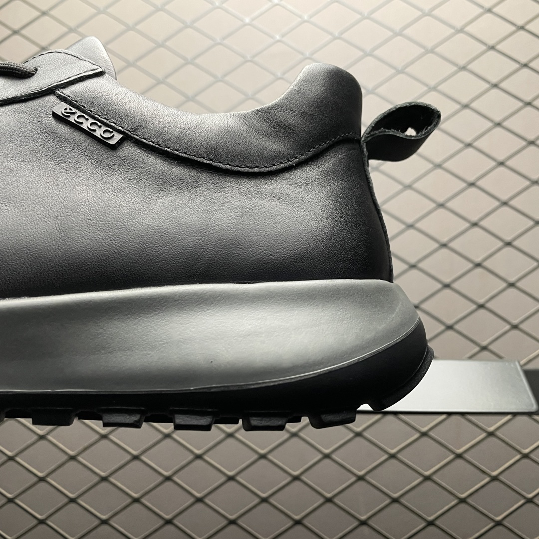 图片[4]-ECCO 爱步 纯色拼接皮鞋 415228 精选全优质牛皮 柔软亲肤，打造轻盈漫步感 小蛮腰收腰鞋型设计 上脚显瘦 质感丰富，彰显个性 华夫鞋底 直接注塑工艺连接鞋面与鞋底，一体成型PU中底，橡胶大底，舒适畅跑不易滑 复古风潮，以撞色组合，演绎经典复古之风 伴你高能出街，活力出行 尺码：38 39 40 41 42 43 44 皮鞋码-选品中心