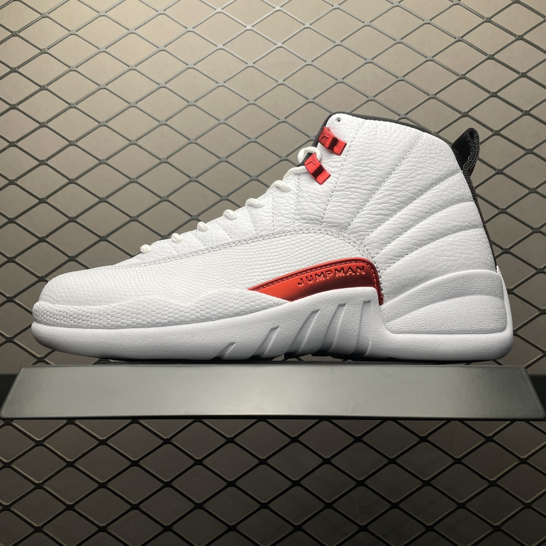 純原 Air Jordan 12 " Twist " 白紅 AJ12喬12 男子文化籃球鞋 CT8013-106 圈內知名口碑大廠出品 原楦原紙板 原廠皮料 原廠碳板打造 極致一眼正品既視感 高階外貿零售專供品質 尺碼：40 40.5 41