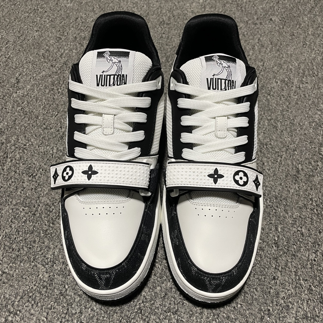 Louis Vuitton 路易威登 LV Trainer 低幫休閒板鞋 私人訂單 原版開發 高階零售 外貿充正專供 原版購入開發 ZP級全套包裝 完美楦型 正確卡色 大底TPU 質感媲美原版 品質可吊打市面大多數版本 尺碼：35 36 3