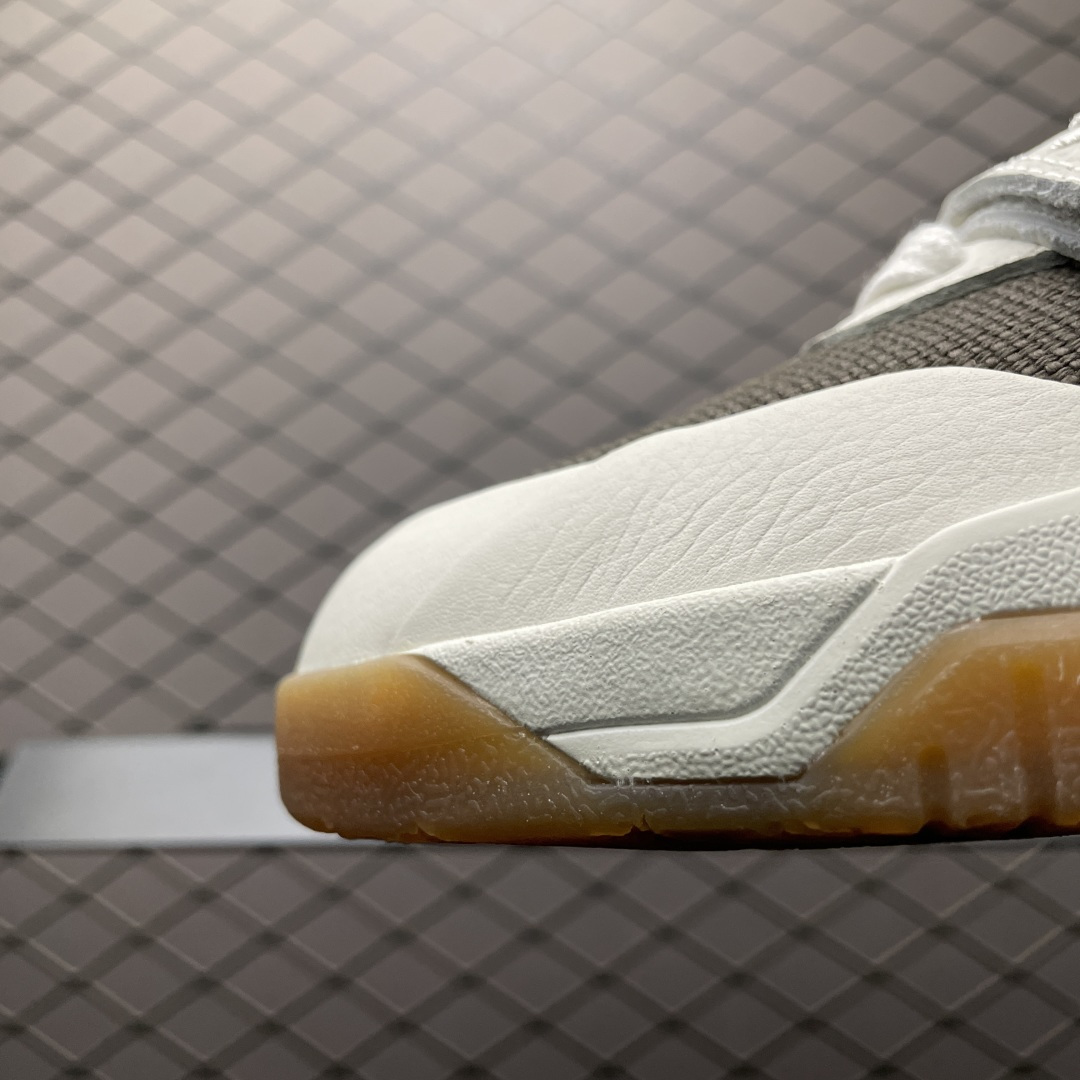 图片[6]-福利特价🔥LJ版本 Travis Scott x Air Jordan Jumpman Jack TR TS联名款 倒钩 复古文化篮球鞋 FZ8117-201 大厂出品 原厂皮料打造 用料细节都绝不含糊 尺码：36 36.5 37.5 38 38.5 39 40 40.5 41 42 42.5 43 44-选品中心