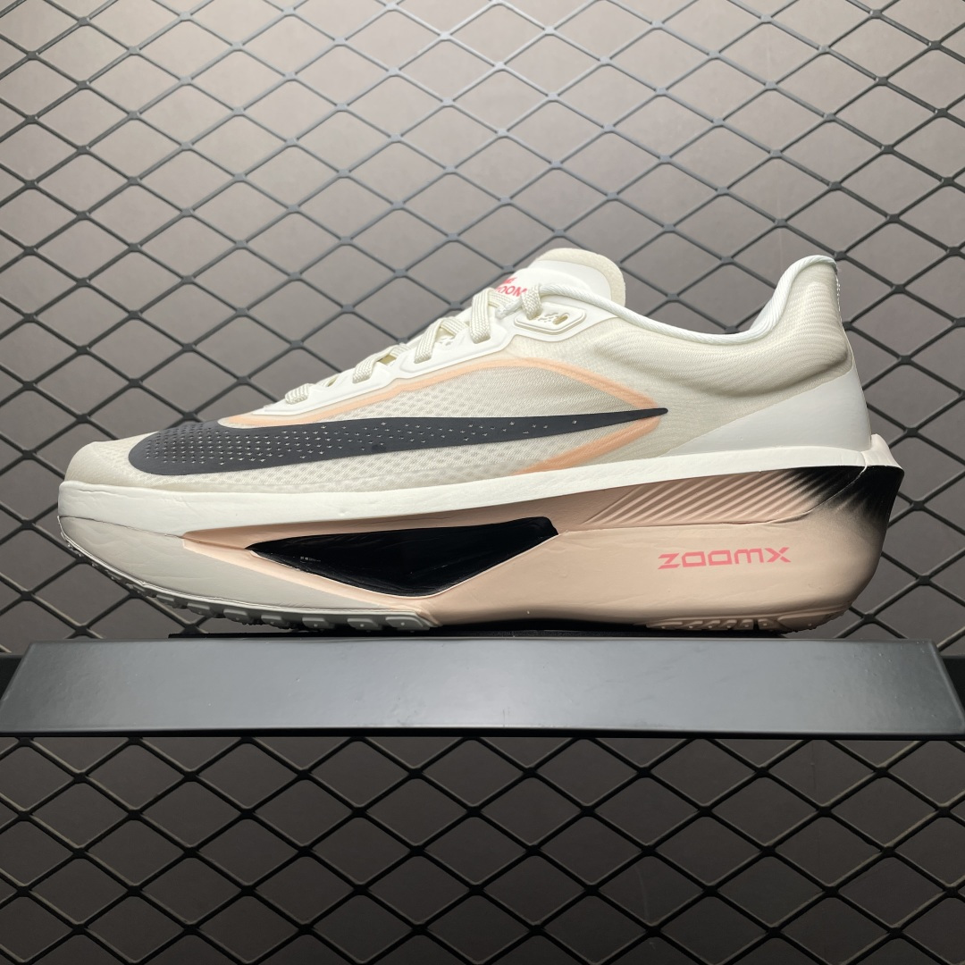 💰600 純原NK Zoom Fly 6 EK 馬拉松超輕跑鞋 FN8454-102 尺碼：39 40 40.5 41 42 42.5 43 44 44.5 45 46 編號：29YEFF24