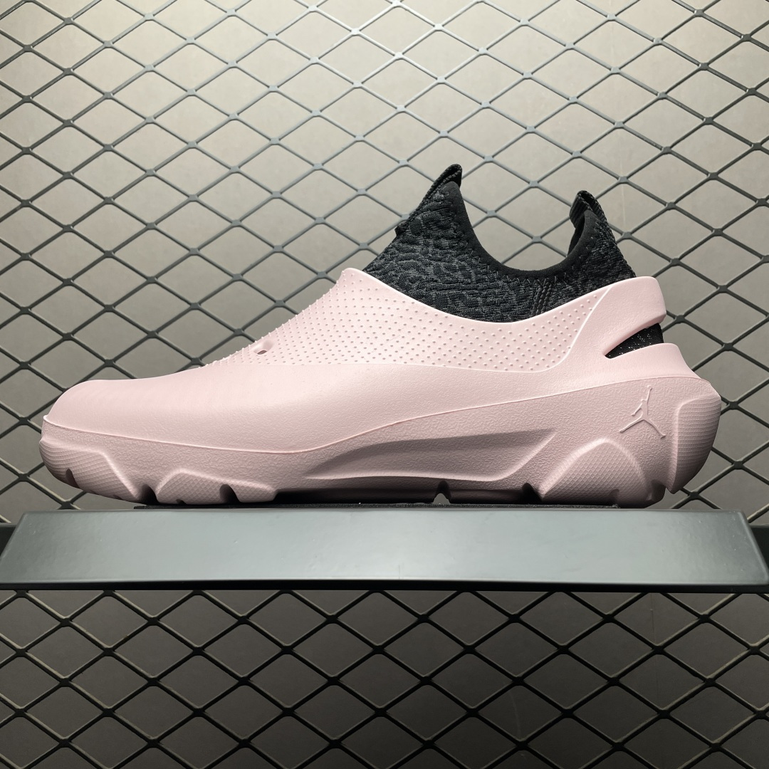 💰450   Jordan System 23 一鞋三穿 套腳休閒涼鞋洞洞鞋 DN4890-600 尺碼：39 40 40.5 41 42 42.5 43 44 44.5 45 46 注意⚠️偏小一碼 編號：15DCBB23