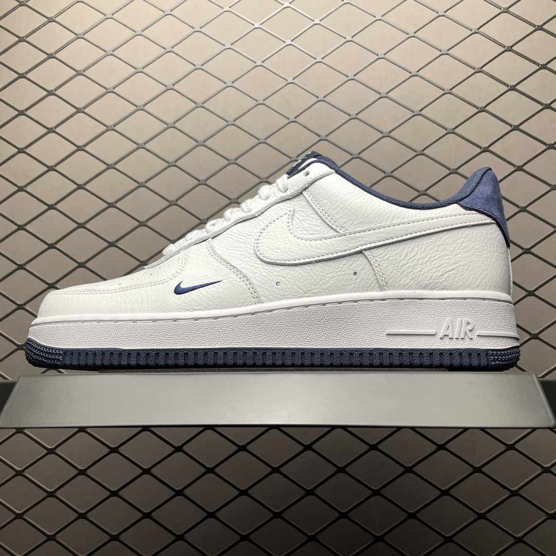 💰600 純原 NK Air Force 1 Low 空軍一號低幫 HM9483-001 國內頭部一線外貿大廠出品 原鞋開發打造  原廠自然甩頭層牛皮！紋路、色澤、皮心顏色.質感百分百到位，原廠楦原資料開發 高階零售專供品質 尺碼：36 