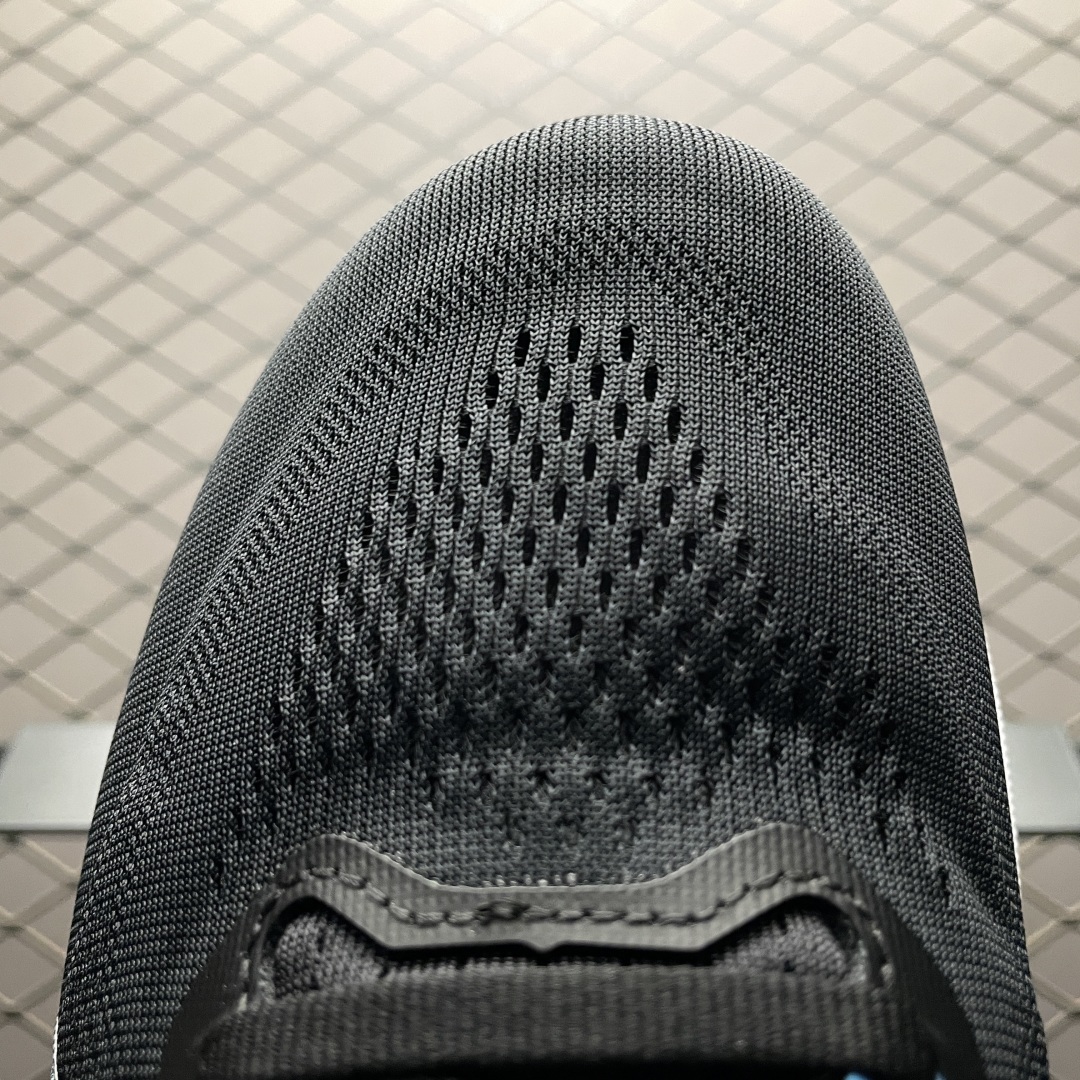   Asics 亚瑟士 GT-1000 13 低帮运动休闲跑步鞋 1011B858-001 平台专供品质