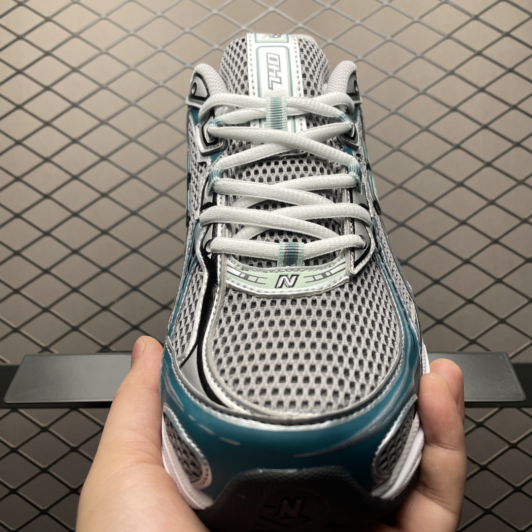   New Balance 新百伦 U740NC2 复古休闲慢跑鞋 尺码：36 37 37.5 38 3