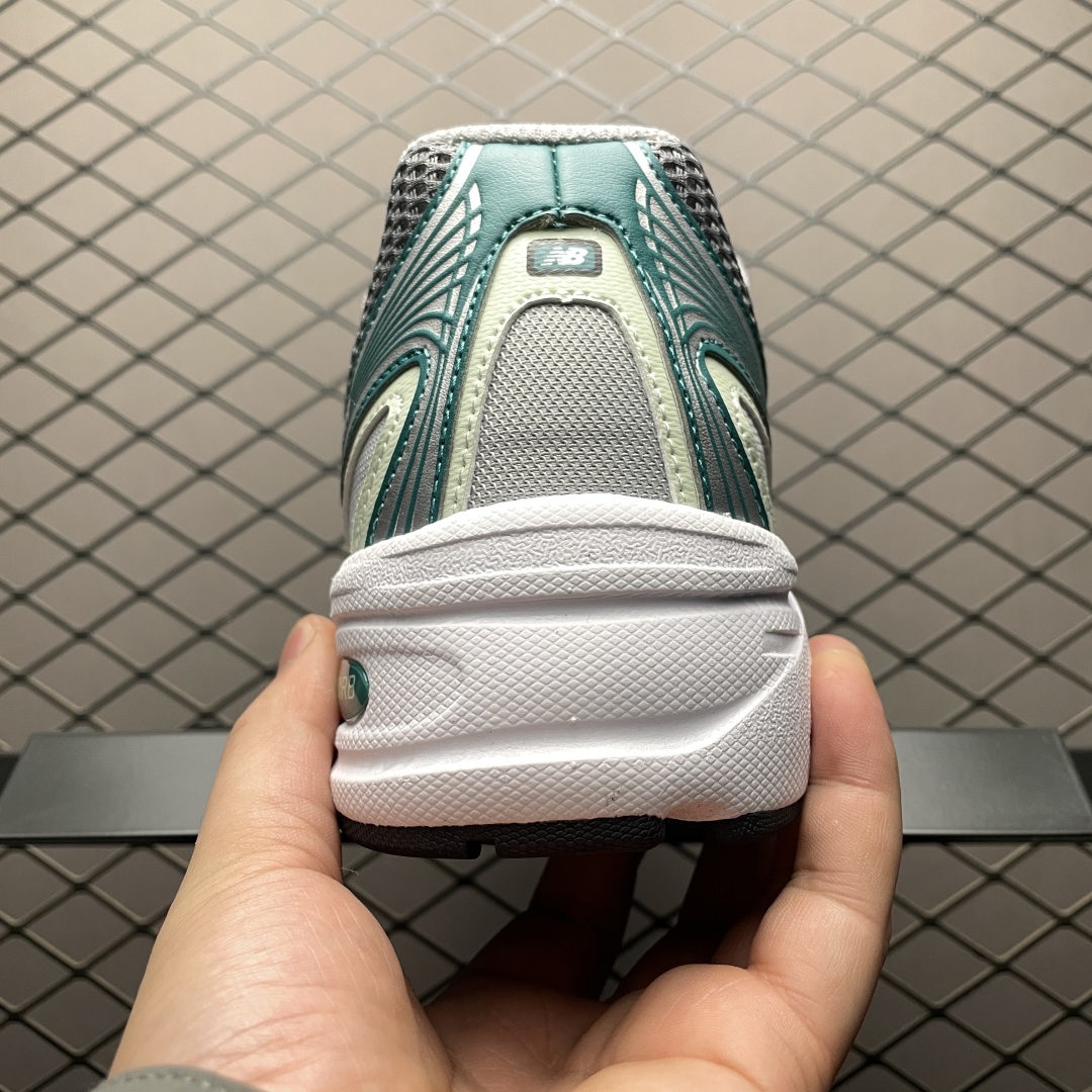   New Balance 新百伦 U740NC2 复古休闲慢跑鞋 尺码：36 37 37.5 38 3