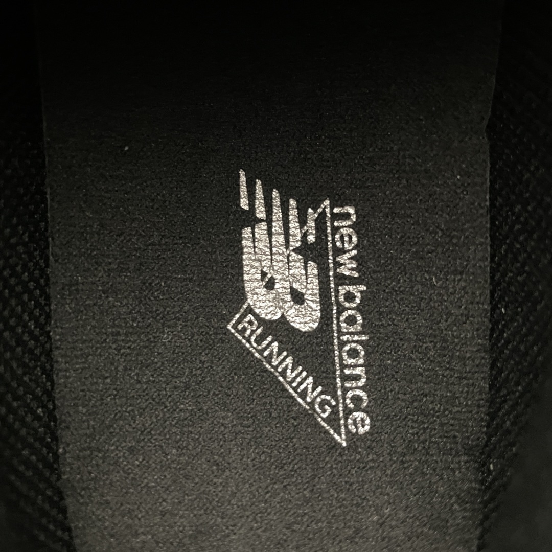   New Balance 新百伦 U740BM2 复古休闲慢跑鞋 全新版本 老牌大厂DT出品 尺码：3