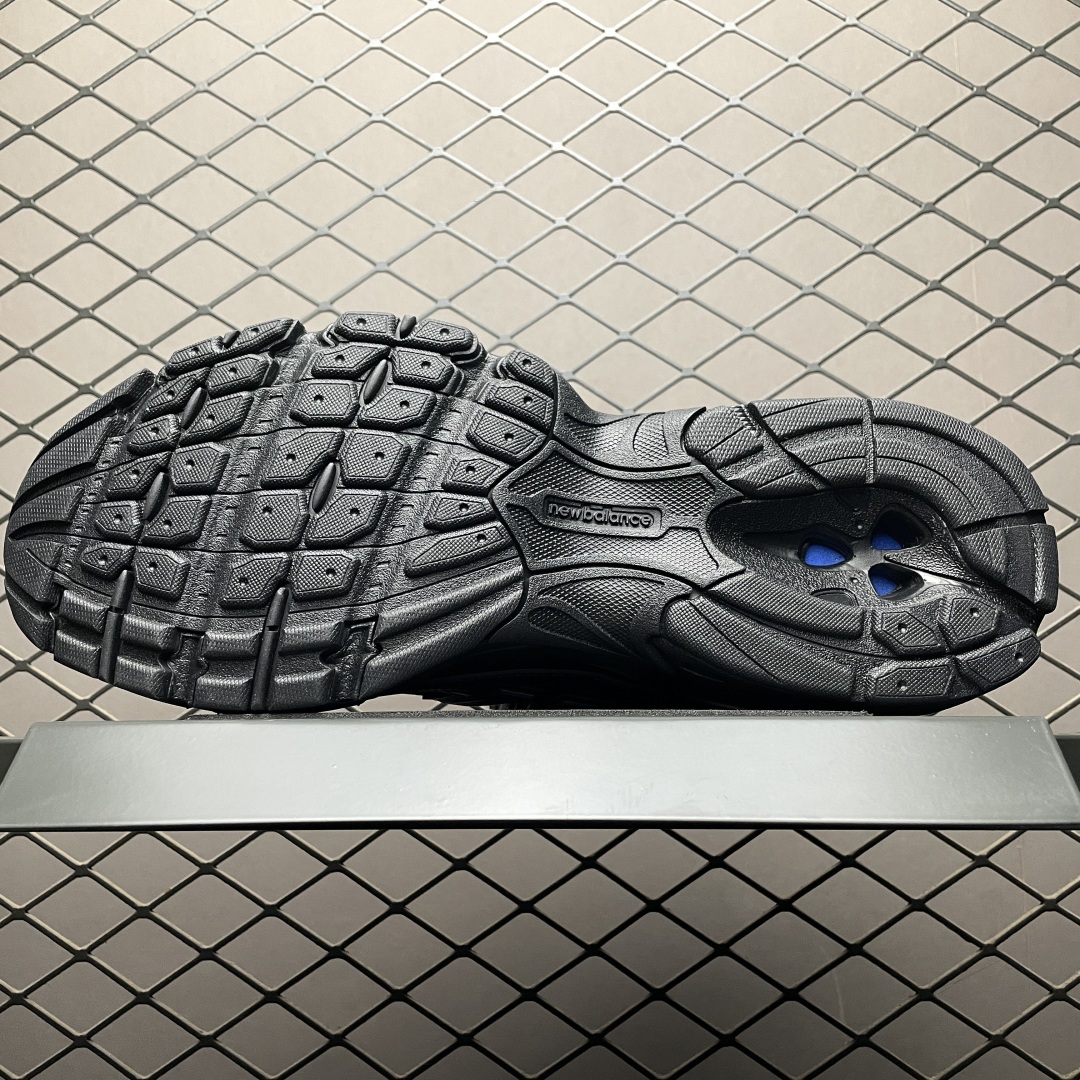  New Balance 新百伦 U740BM2 复古休闲慢跑鞋 全新版本 老牌大厂DT出品 尺码：3