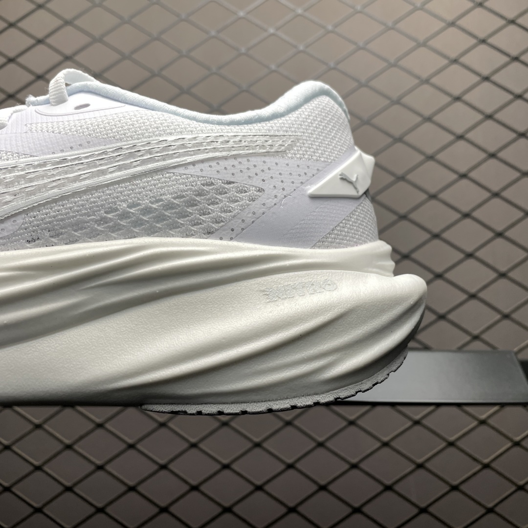  Puma 彪马 Deviate Nitro 低帮跑步鞋 -10 尺码：36 37 37.5 38 38
