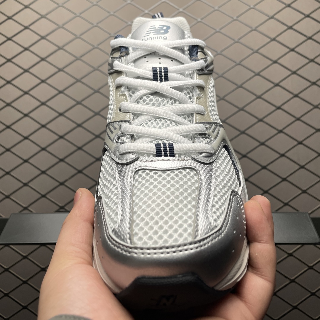   纯原 New Balance 新百伦 复古休闲跑步鞋 MR530KA 全新外贸专供版 头部一线大厂出