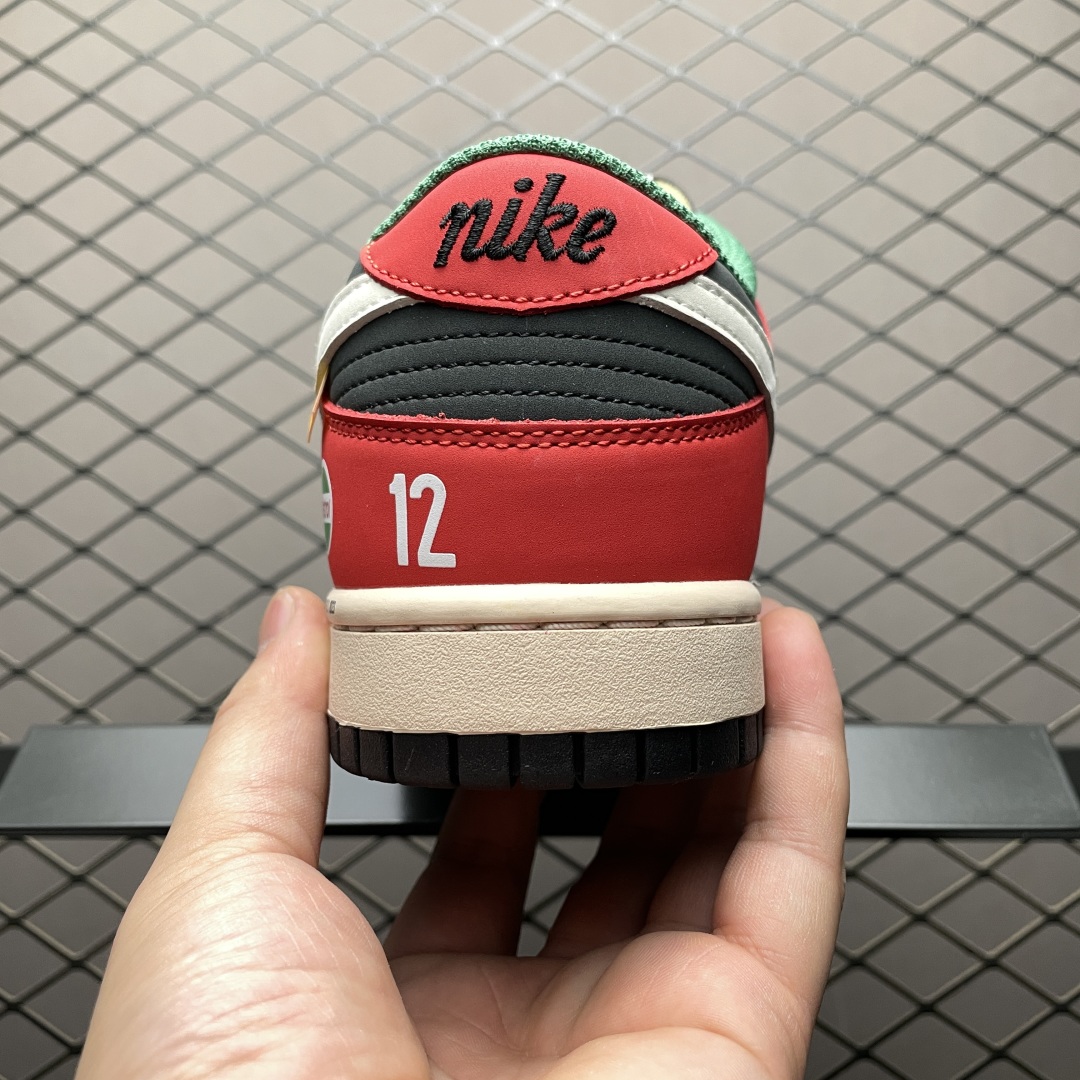   NK Dunk Low 客制款 低帮休闲板鞋 MU0232-361 尺码：36 36.5 37.5 