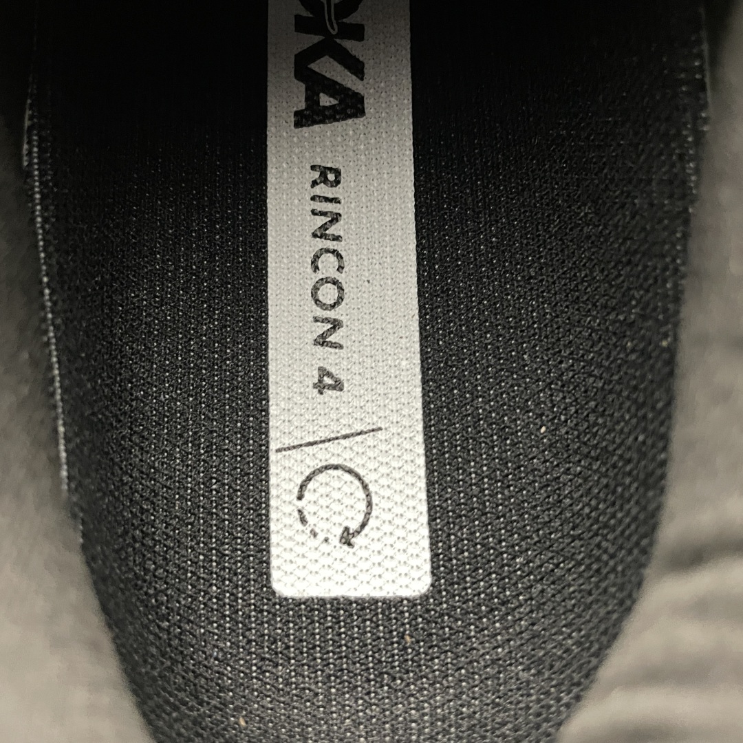  Hoka Rincon 4 网面透气跑步鞋  尺码： 36 36.5 37 38 38.5 39 4