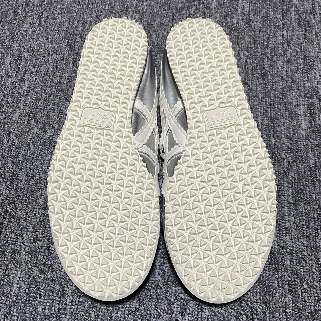  OnitsukaTiger 鬼冢虎 Mexico 66 Tgrs 芭蕾舞鞋 液态银 1182A660-