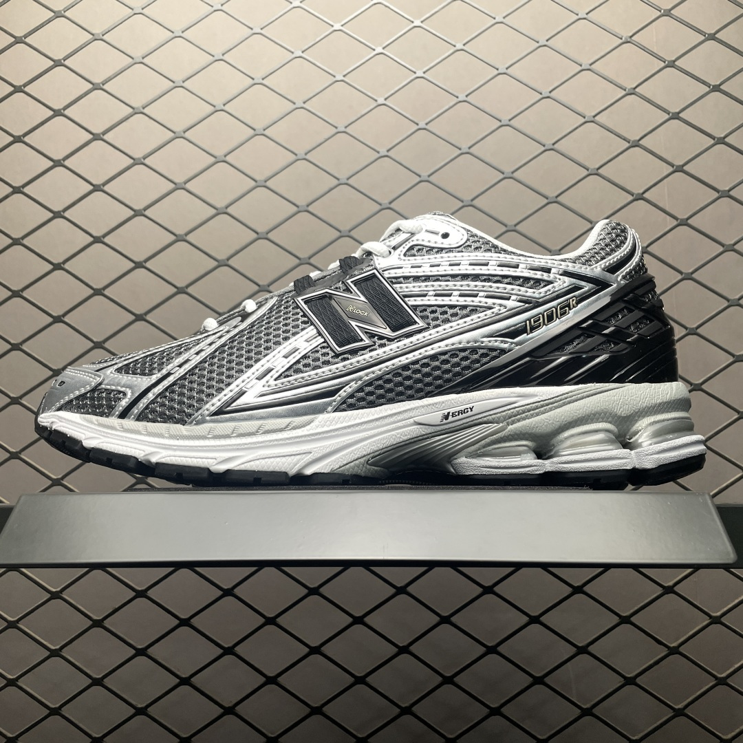 💰569 純原New Balance 新百倫 U1906RCG 復古休閒跑步鞋 尺碼：36 37 37.5 38 38.5 39.5 40 40.5 41.5 42 42.5 43 44 44.5 45 46.5 編號：27YEFF202