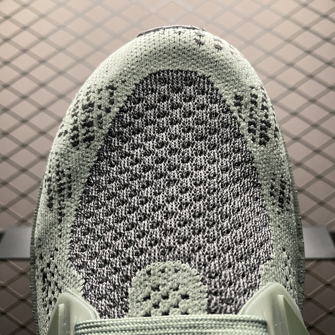   AD 阿迪 Ultra Boost 5 超弹力爆米花中底休闲跑步鞋 JI1525 尺码：39 40 