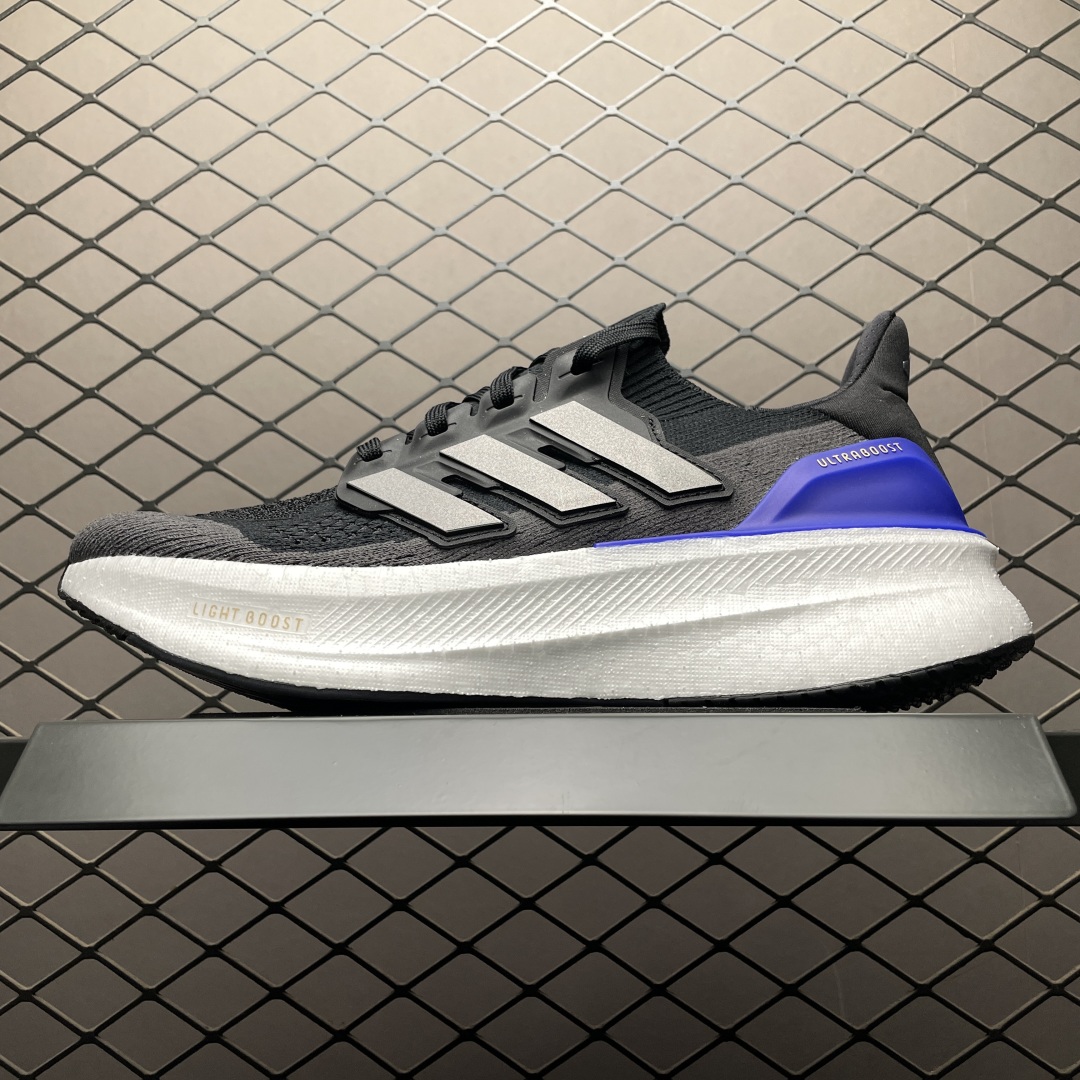   AD 阿迪 Ultra Boost 5 超弹力爆米花中底休闲跑步鞋 JH9082 尺码：36 36.