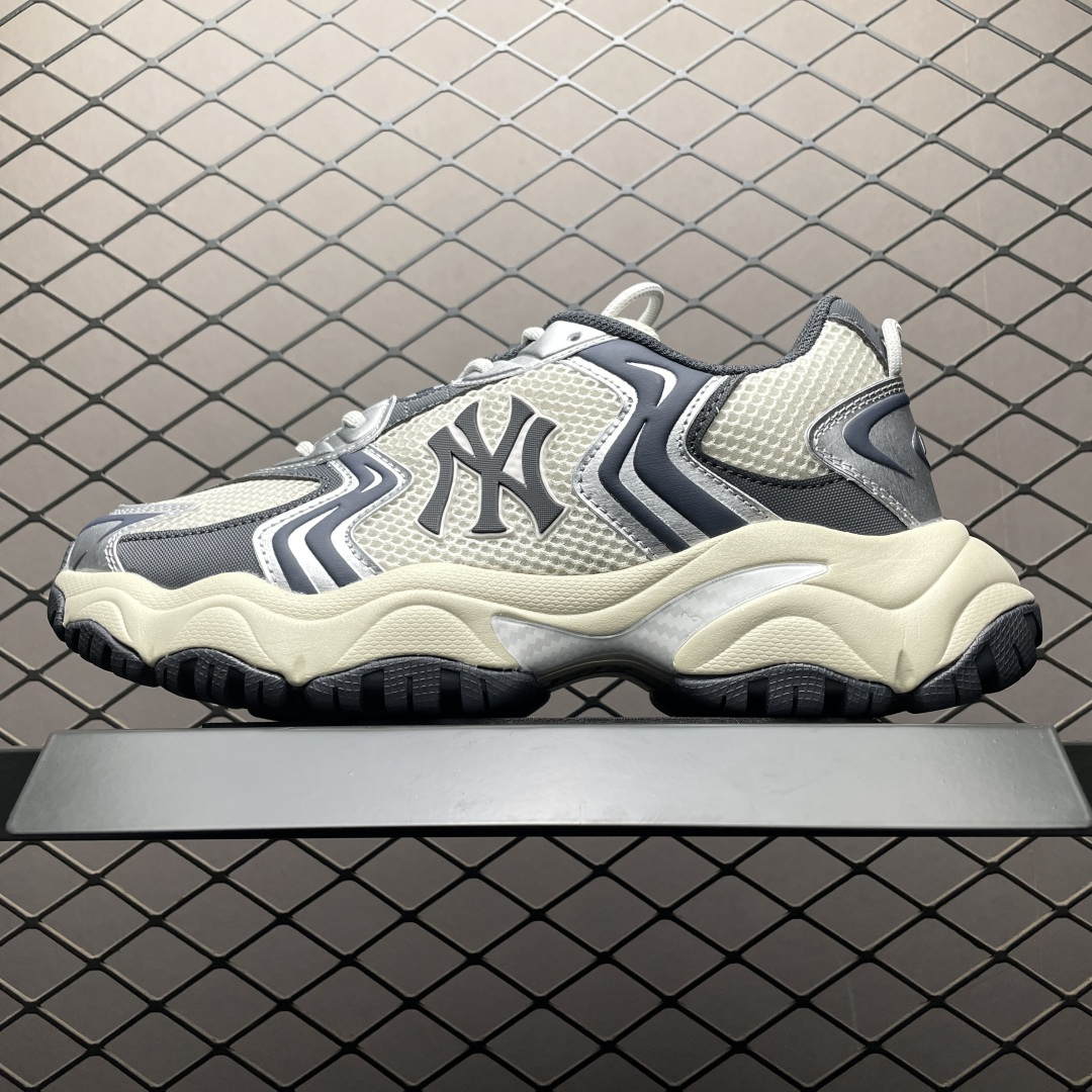 💰550 網紅爆款 MLB Cargo Chunky 低幫休閒老爹鞋  原廠防偽吊牌 尺碼：35 36 36.5 37.5 38 38.5 39 40 41 42 43 44 編號：25TDEF78