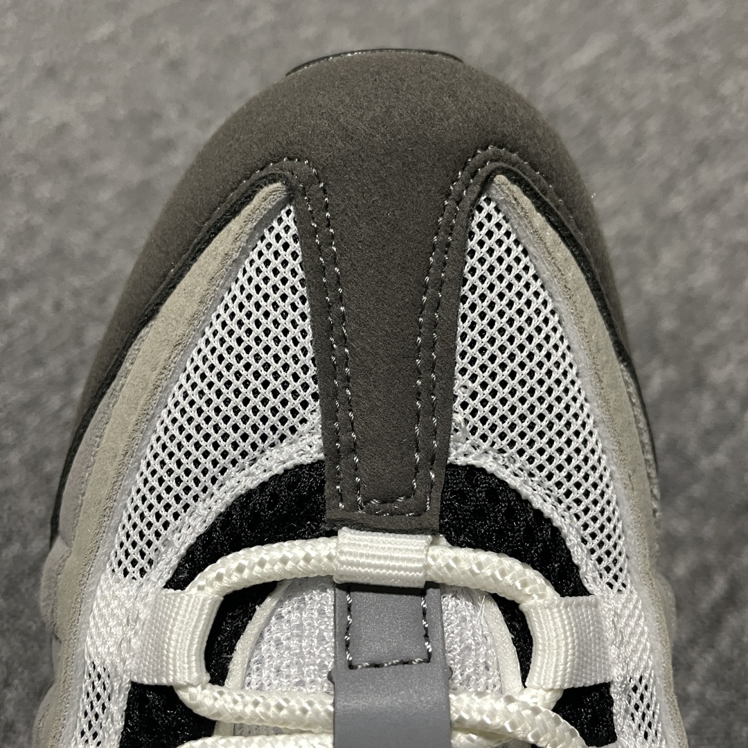   NK Air Max 95 SP 低帮休闲运动板鞋 AT2865-003 高端零售外贸专供品质 区别