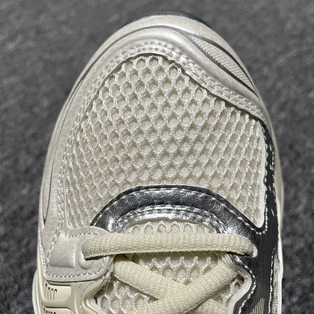  Asics 亚瑟士 GEL-Kayano 14 低帮运动休闲跑步鞋 1201A019-200 高端零售