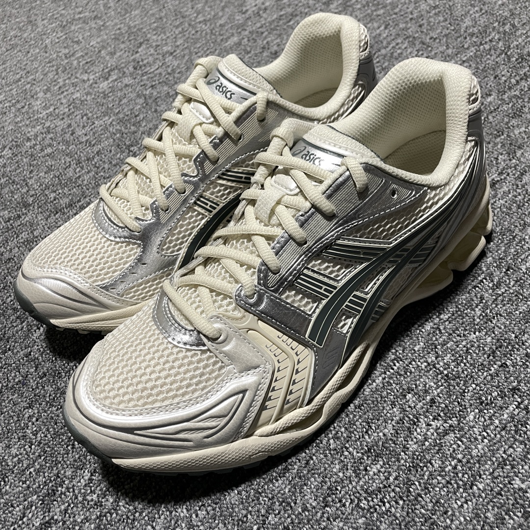  Asics 亚瑟士 GEL-Kayano 14 低帮运动休闲跑步鞋 1201A019-200 高端零售