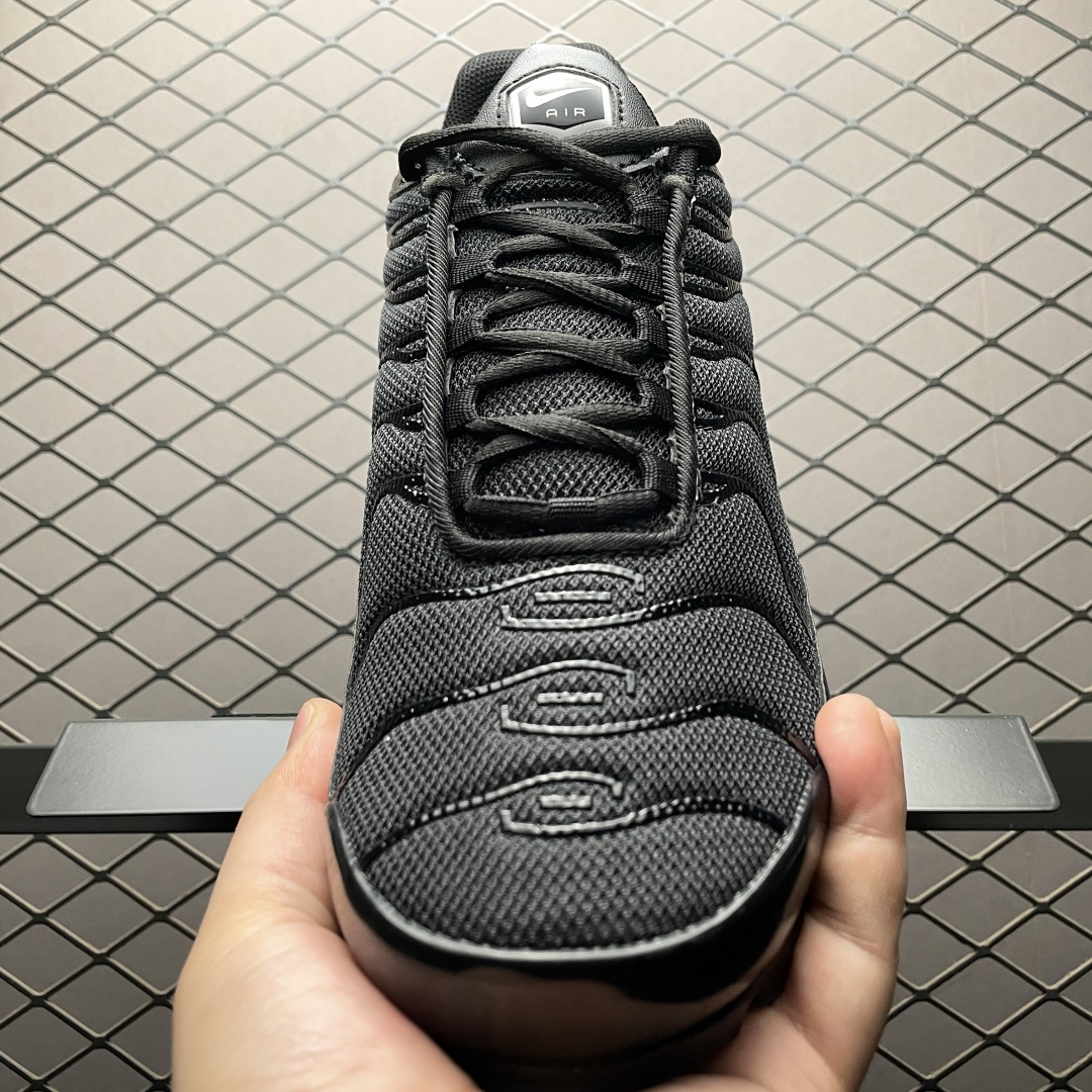   外贸专供 NK Air Max PLUS 复古气垫运动鞋 -050 外贸专供品质 尺码：36-47 