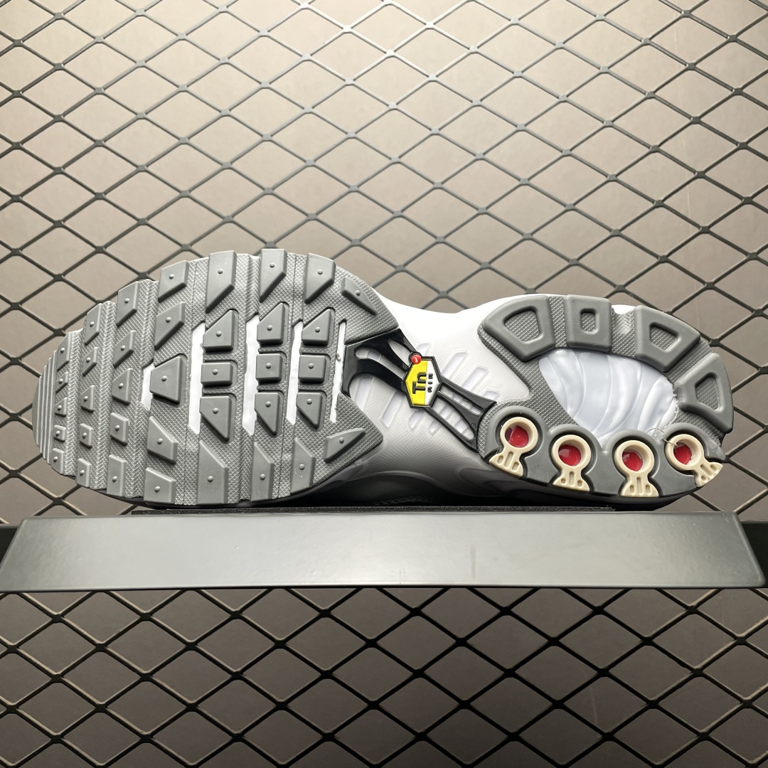  外贸专供 NK Air Max PLUS 复古气垫运动鞋 -139 外贸专供品质 尺码：36-47 