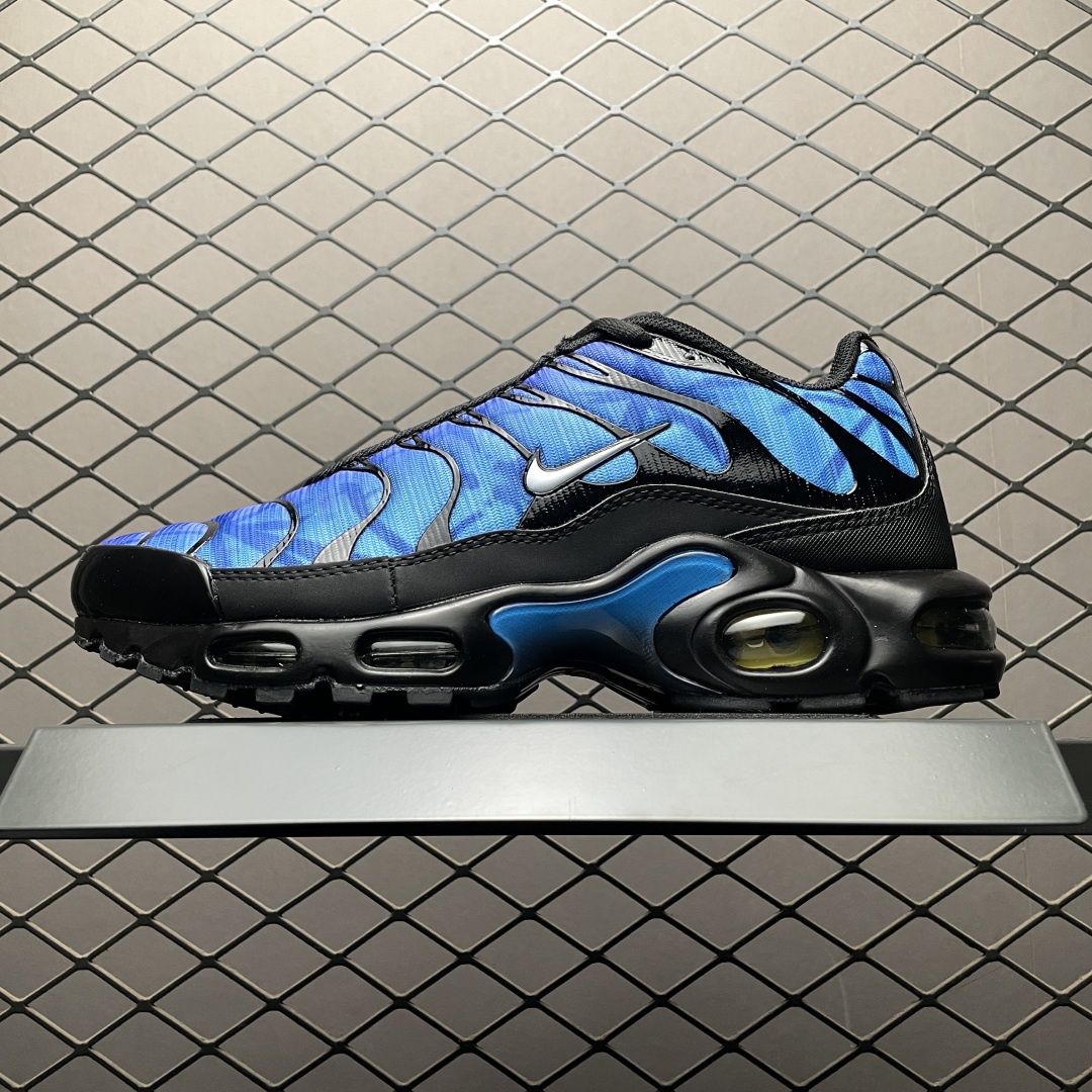   外贸专供 NK Air Max PLUS 复古气垫运动鞋 FV0393-001 外贸专供品质 尺码：