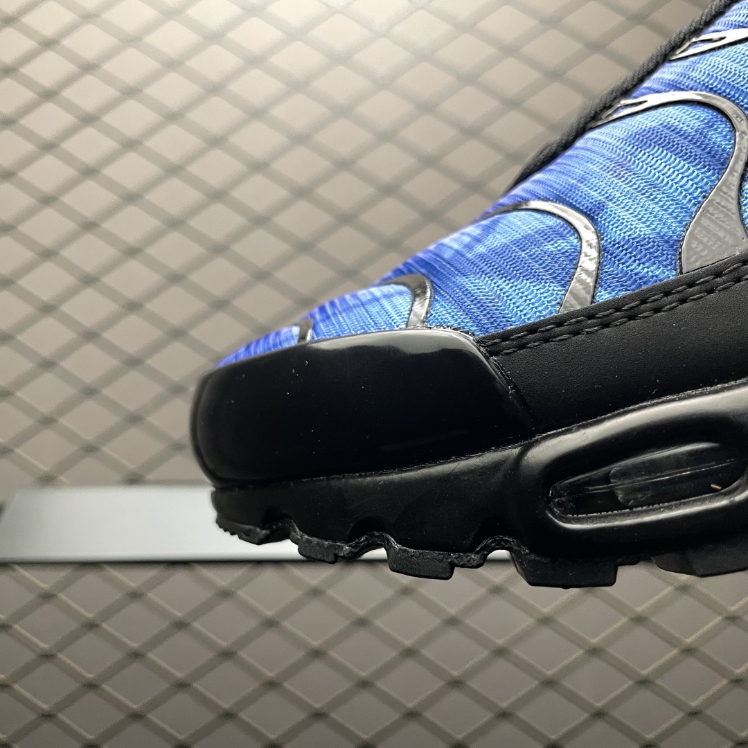   外贸专供 NK Air Max PLUS 复古气垫运动鞋 FV0393-001 外贸专供品质 尺码：