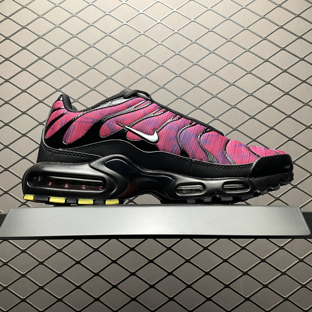   外贸专供 NK Air Max PLUS 复古气垫运动鞋 FV0393-001 外贸专供品质 尺码：