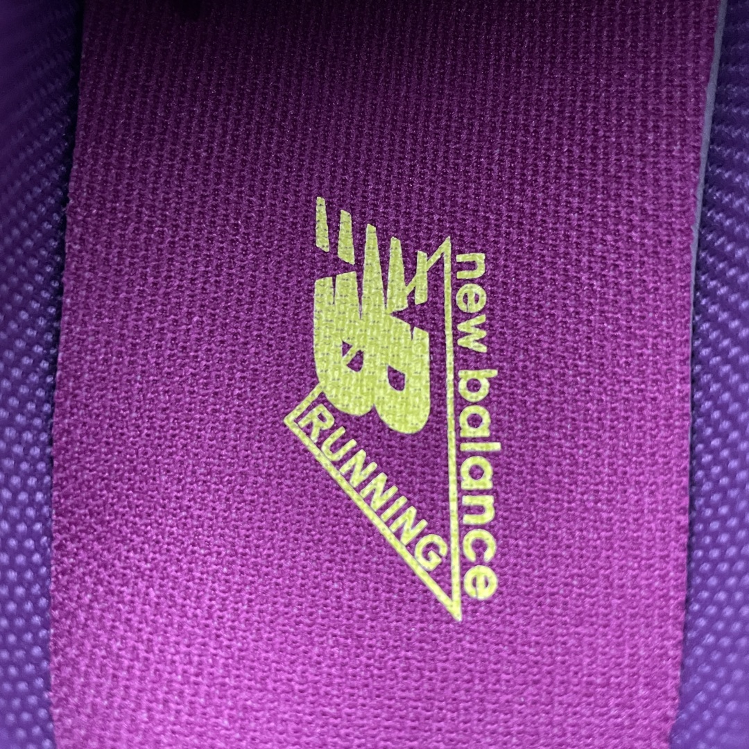   New Balance 新百伦 U740MC2 复古休闲慢跑鞋 尺码：36 37 37.5 38 3