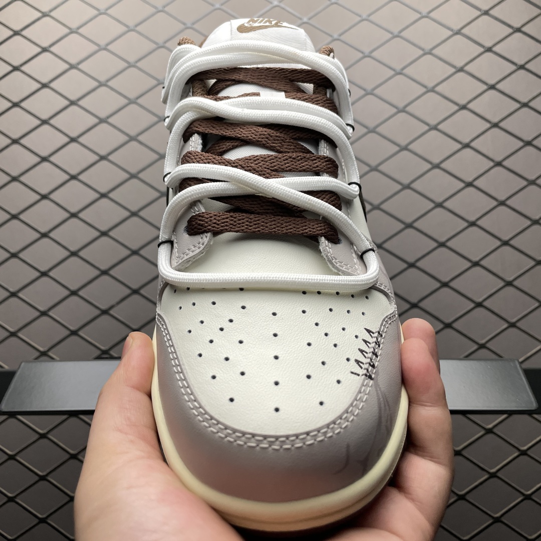   NK Dunk Low 客制款 低帮休闲板鞋 DD1503-124 尺码：36 36.5 37.5 