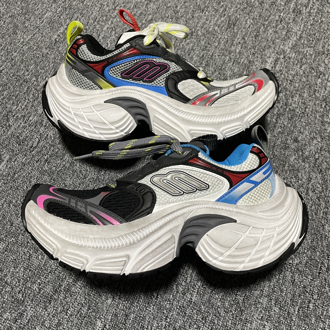   Balenciaga 巴黎世家 10XL 复古老爹鞋  W2MV7 1980 专柜同步包装 原装大盒