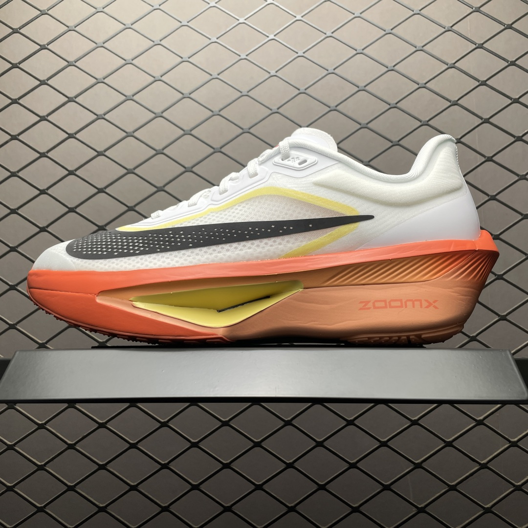 💰569 純原NK Zoom Fly 6 馬拉松超輕跑鞋 IB6657-108 新版本出貨 尺碼：39 40 40.5 41 42 42.5 43 44 44.5 45 編號：27TDEFJ