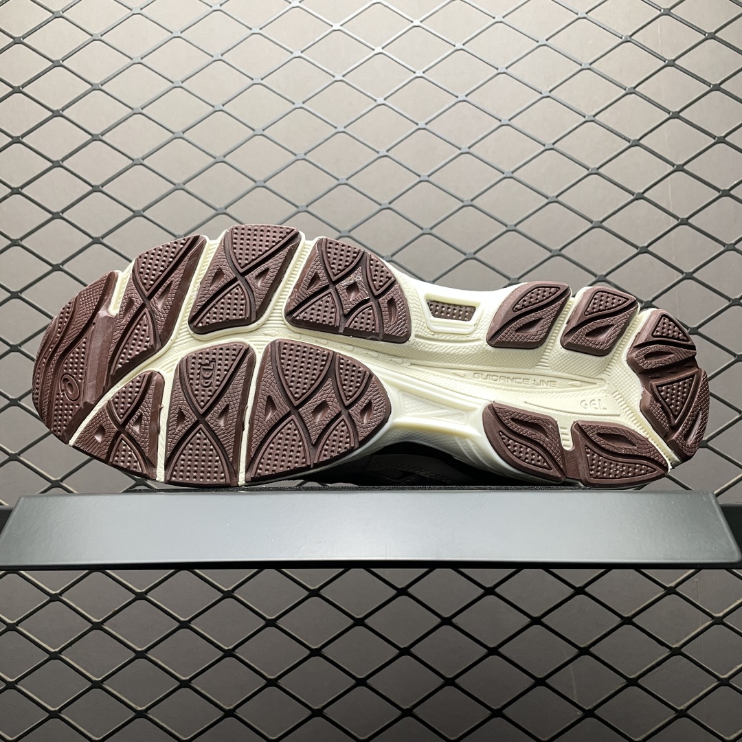   Asics 亚瑟士 GEL-NYC 低帮运动休闲跑步鞋 1203A788-100 平台专供品质 区别