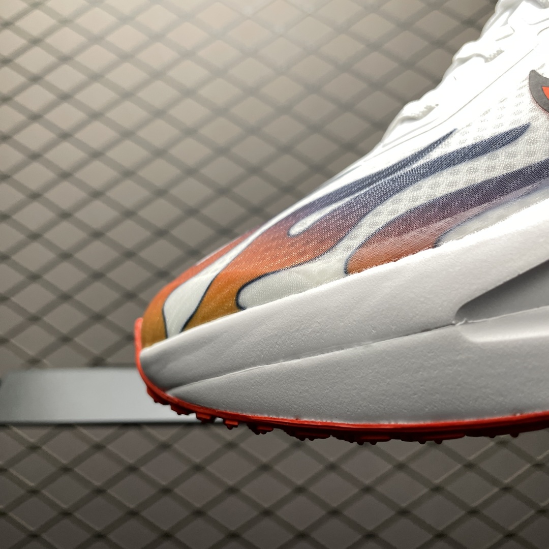   NK Zoom Fly 6 EK 马拉松超轻跑鞋 HQ3498-100 新版本 尺码：36 36.5