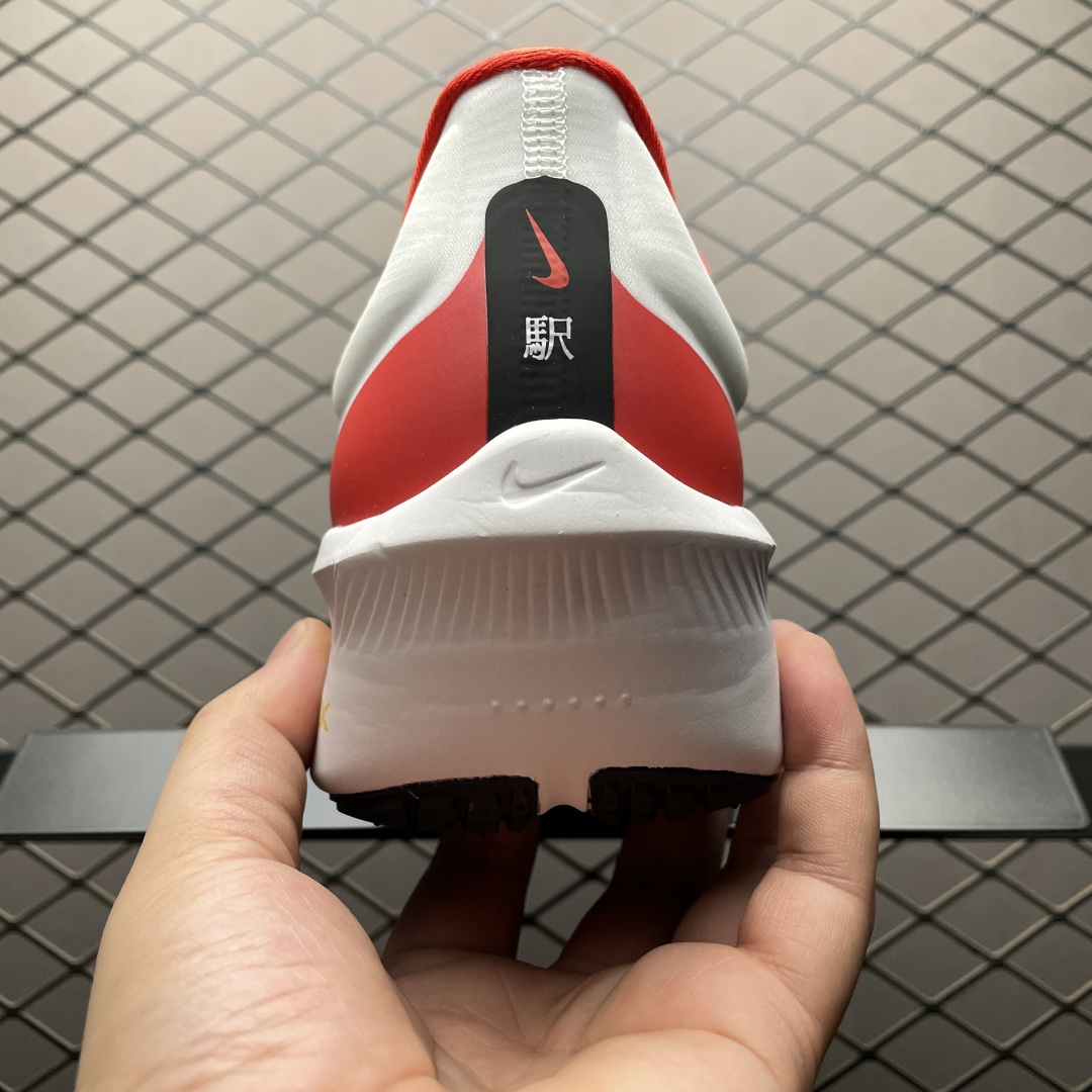   NK Zoom Fly 6 EK 马拉松超轻跑鞋 HQ3498-100 新版本 尺码：36 36.5