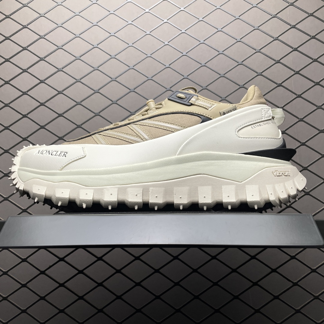   Moncler 盟可睐/蒙口 Trailgrip GTX 抗撕裂材质山地户外鞋 鞋身采用Cordur
