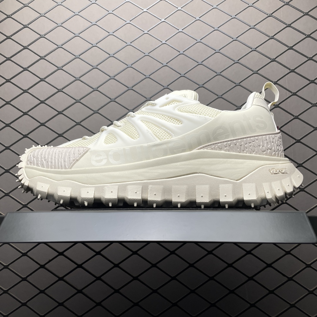   Moncler 盟可睐/蒙口 Trailgrip GTX 抗撕裂材质山地户外鞋  鞋身采用Cordu