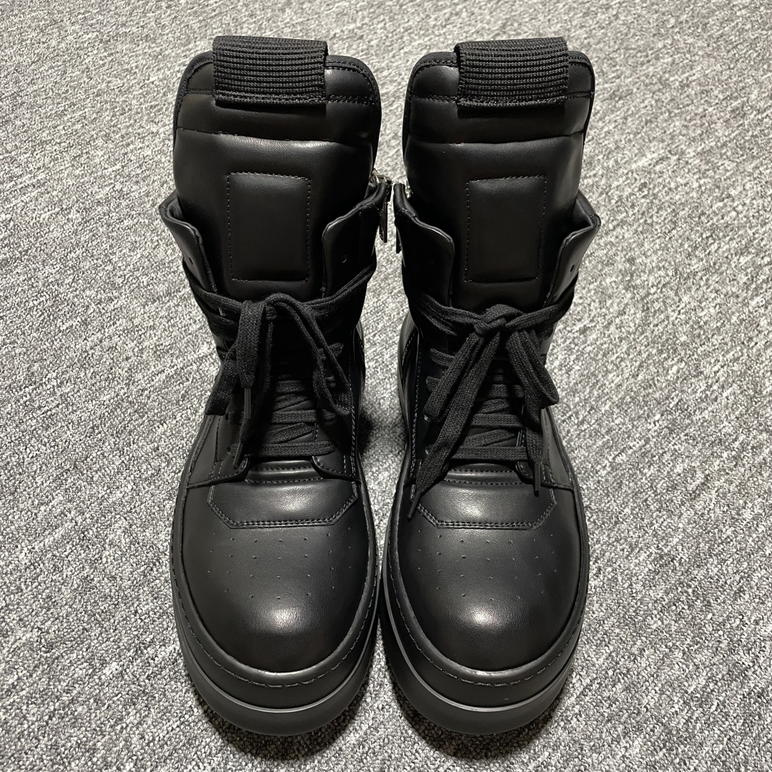 純原 Rick Owens 瑞克 歐文斯  高街經典休閒板鞋 配置天地蓋硬實禮盒(附贈棉布託購物袋一個)升級原楦原紙版開發版型 牛皮革鞋面材質 小羊真皮內襯 全新資料開發奶香型TPU鋸齒紋耐磨橡膠鞋底 尺碼：36 37 38 39 40 4