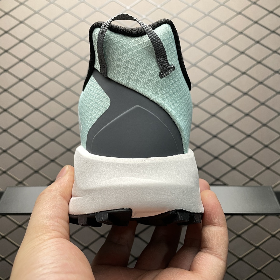   MAMMUT 猛犸象 Saentis TR Low GTX 户外功能鞋登山鞋 92770 尺码：36