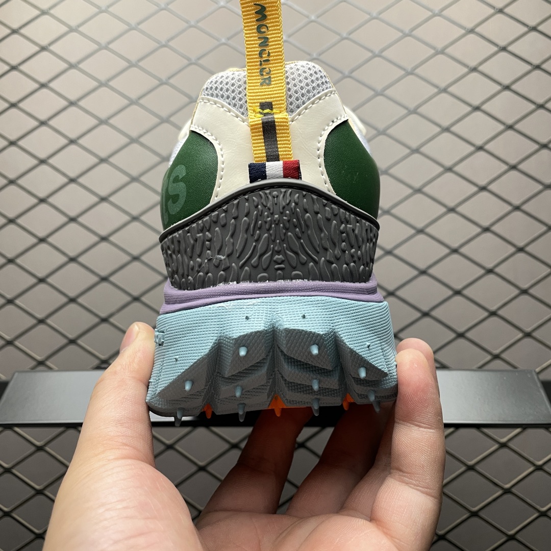   Moncler 盟可睐/蒙口 Trailgrip GTX 抗撕裂材质山地户外鞋  鞋身采用Cordu
